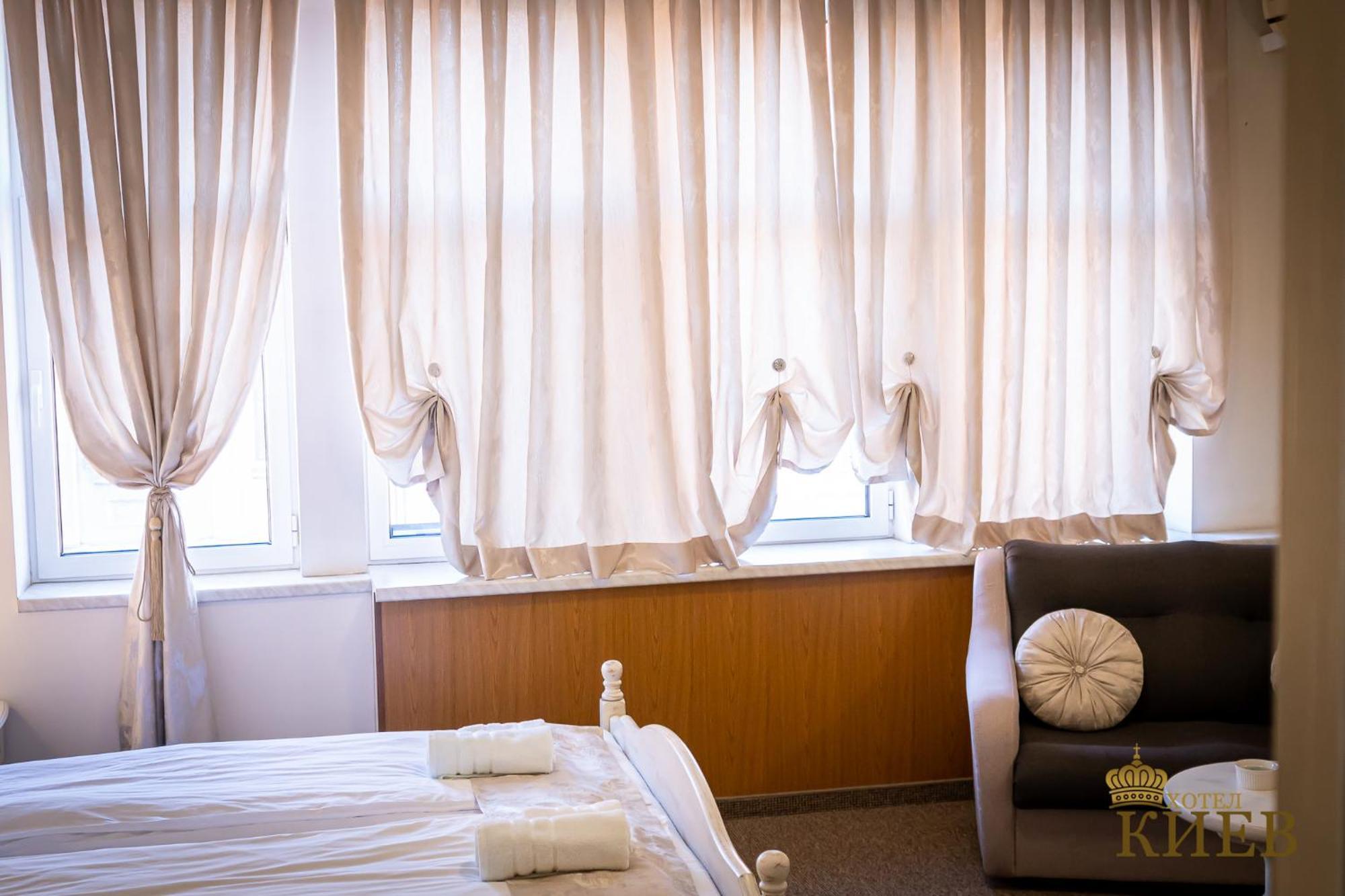 Hotel Kiev Veliko Tarnovo Ngoại thất bức ảnh