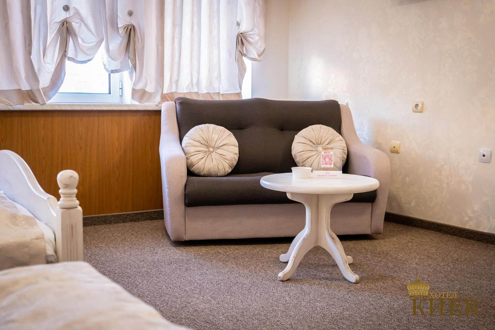 Hotel Kiev Veliko Tarnovo Ngoại thất bức ảnh