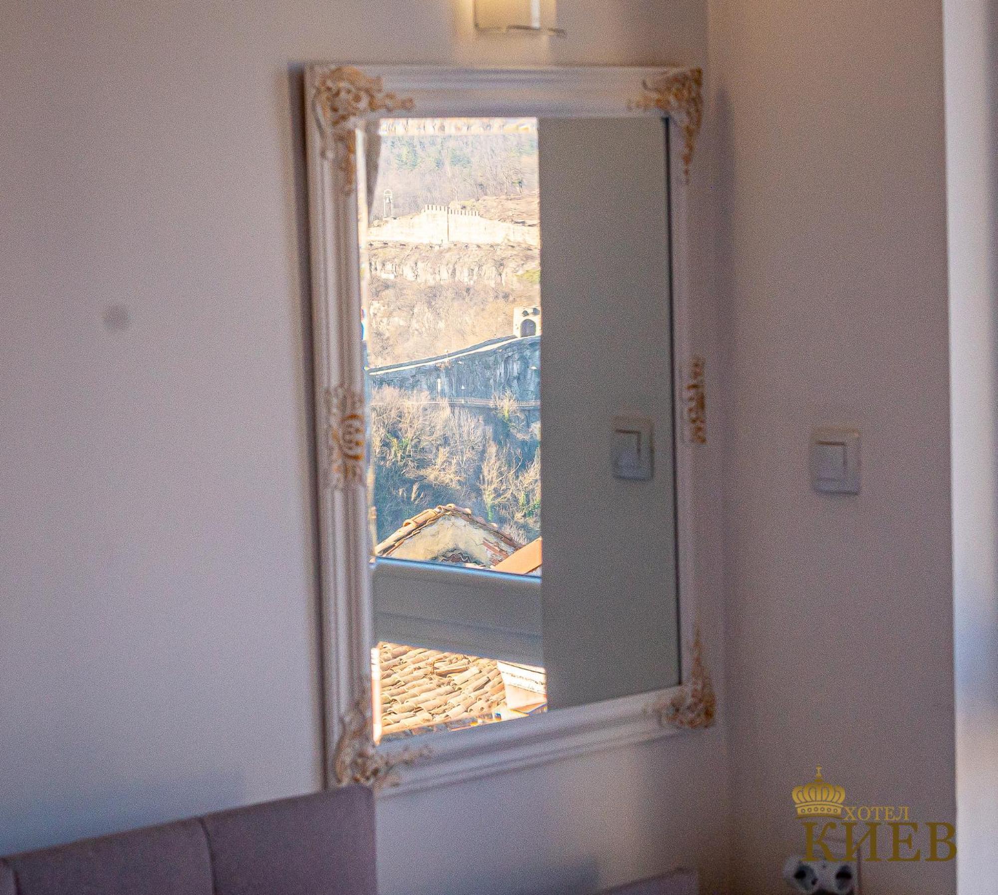Hotel Kiev Veliko Tarnovo Ngoại thất bức ảnh