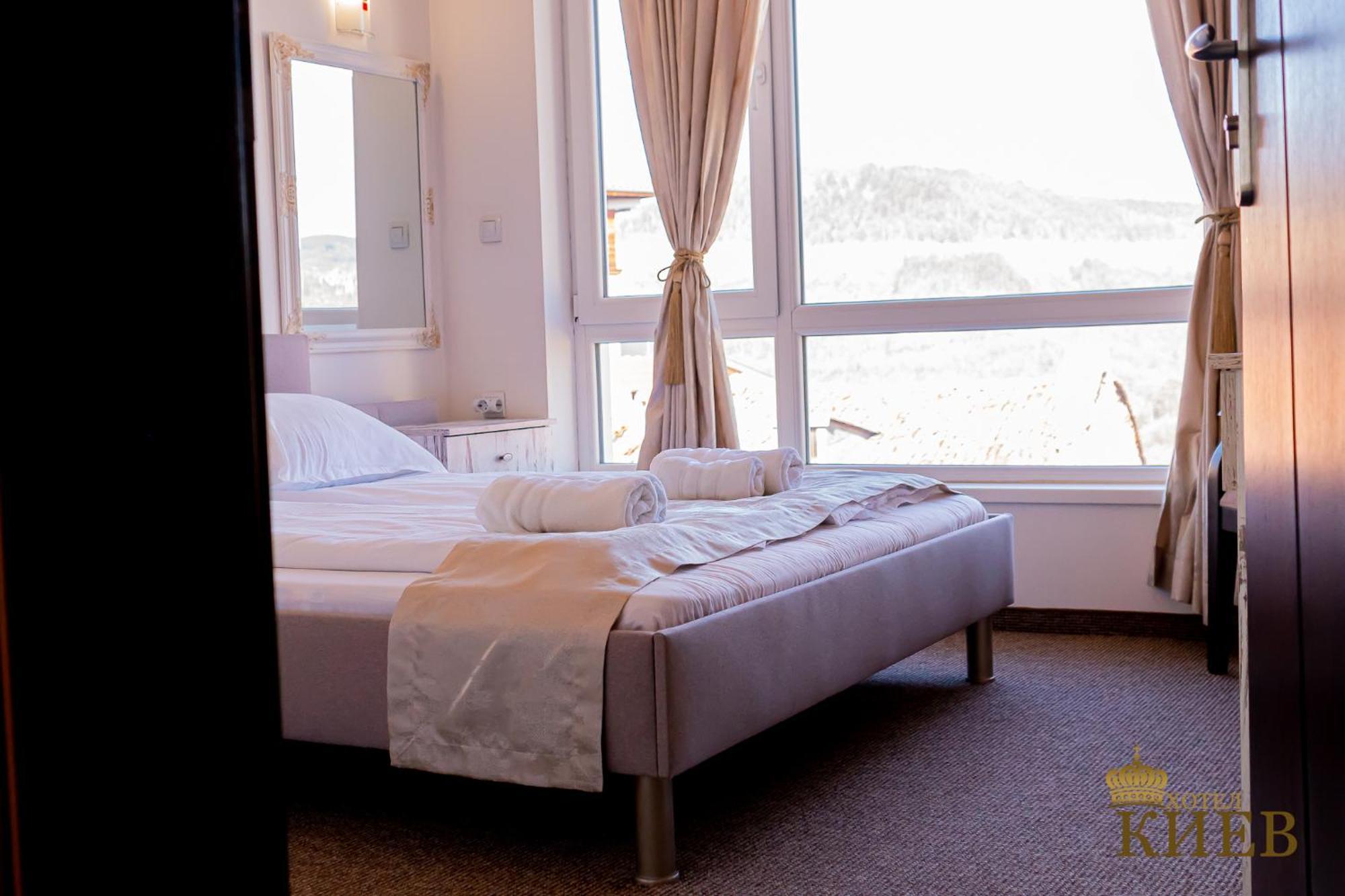 Hotel Kiev Veliko Tarnovo Ngoại thất bức ảnh